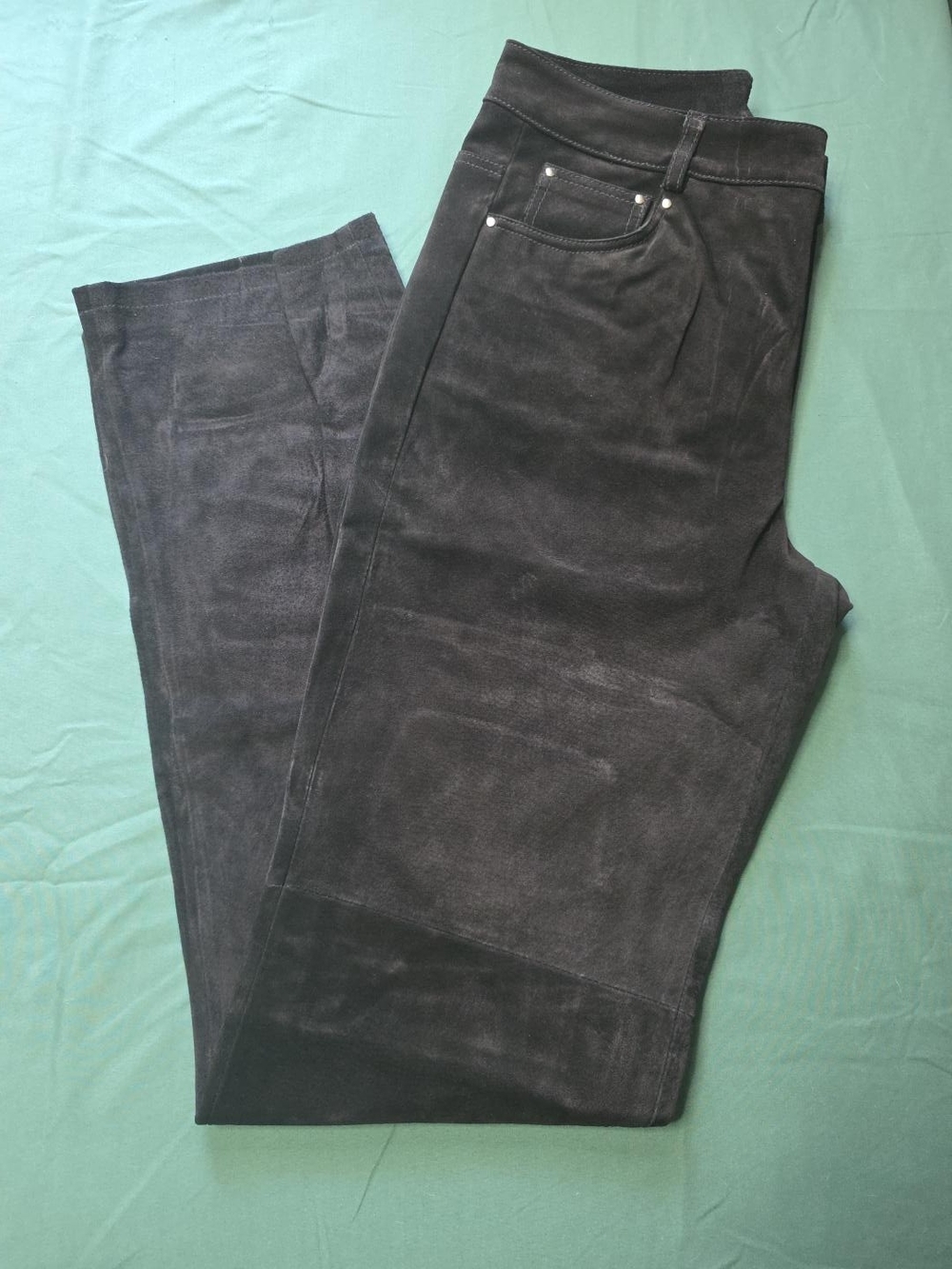 Newport News Genuine Leather Black Suede Pants – Women's Size 8
